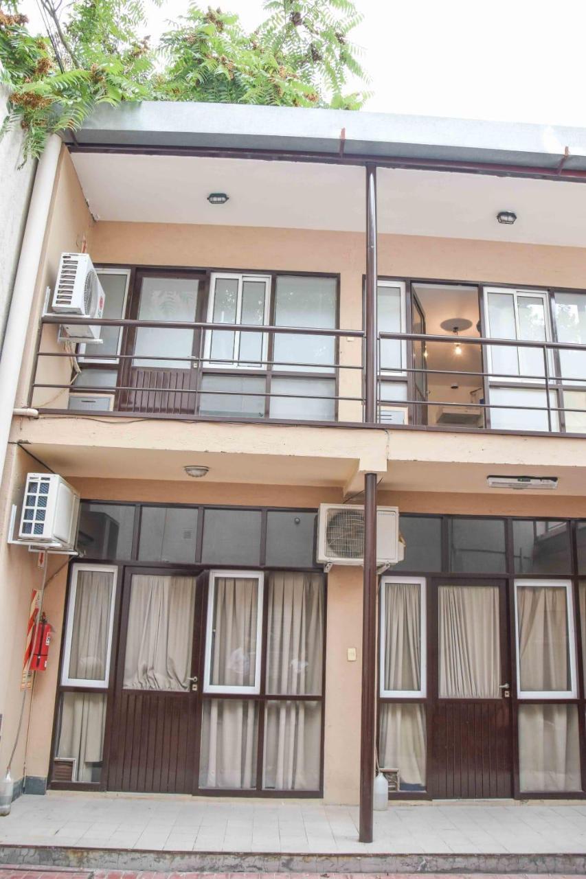 Apartamentos Quinta Seccion Мендоса Екстер'єр фото