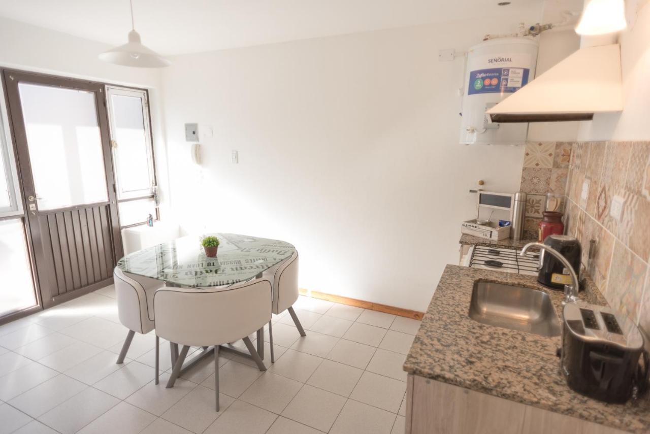 Apartamentos Quinta Seccion Мендоса Екстер'єр фото